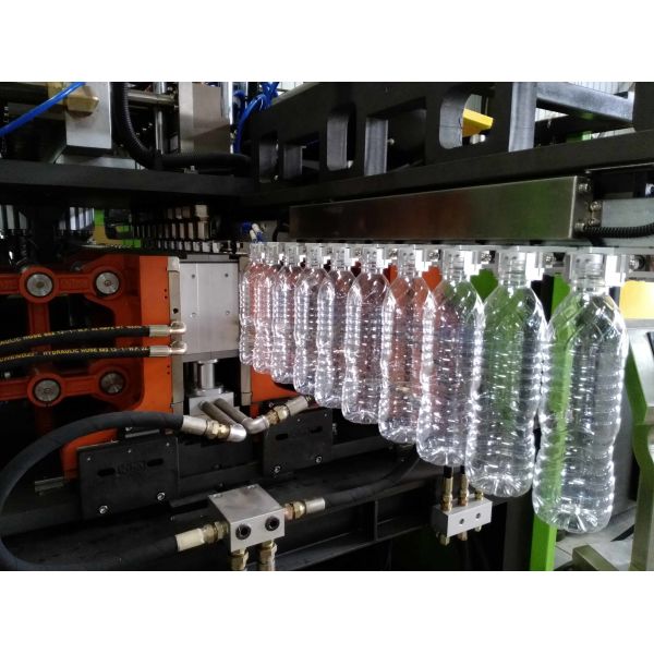 168KW 50HZ Plastic Bottle Making Machine 9000BPH Molding Machine