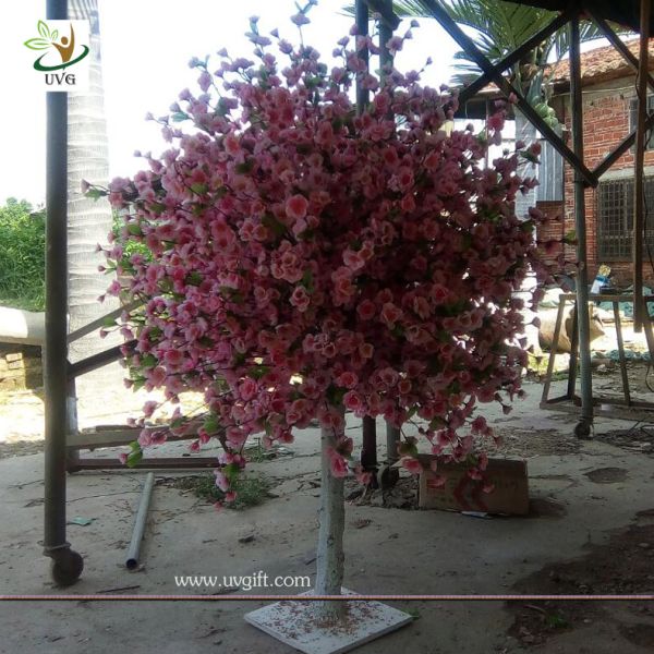 UVG wholesale table centerpiece pink wooden small artificial peach blossom trees for sale