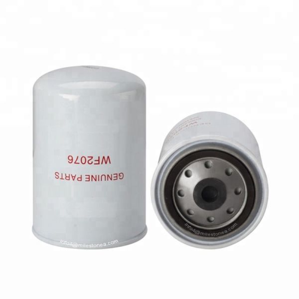 Standard Size Truck Coolant Filter OEM Service Accepted WF2076