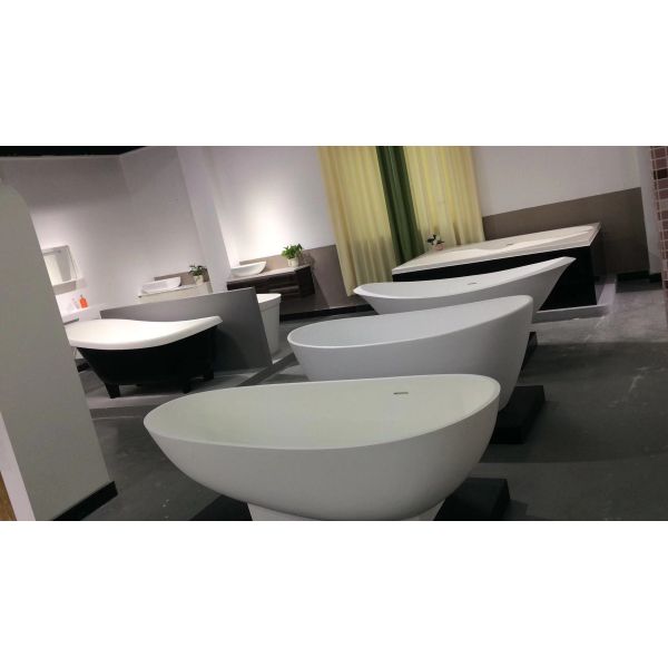 Elegant Look  Free Standing Deep Soaker Tub Non Toxic Eco Friendly