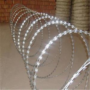 Cheap 10kg Stainless Steel Concertina Wire Mesh Security Mesh Barbed Wire Fencing for sale