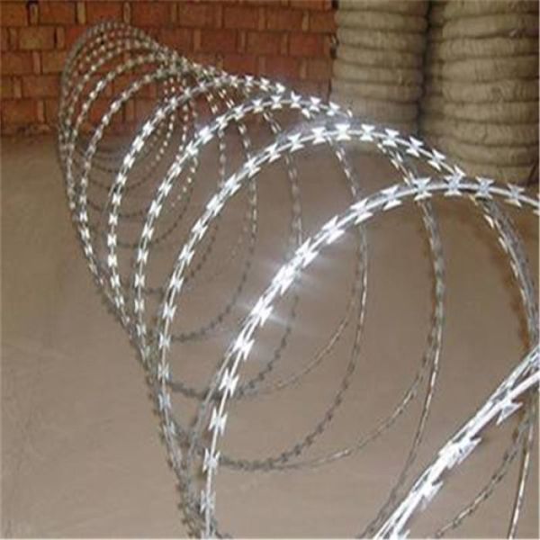 10kg Stainless Steel Concertina Wire Mesh Security Mesh Barbed Wire Fencing