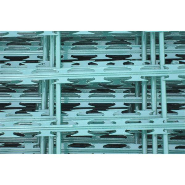 Diamond Opening Razor Barbed Wire Mesh Fence For Factory Or Prison