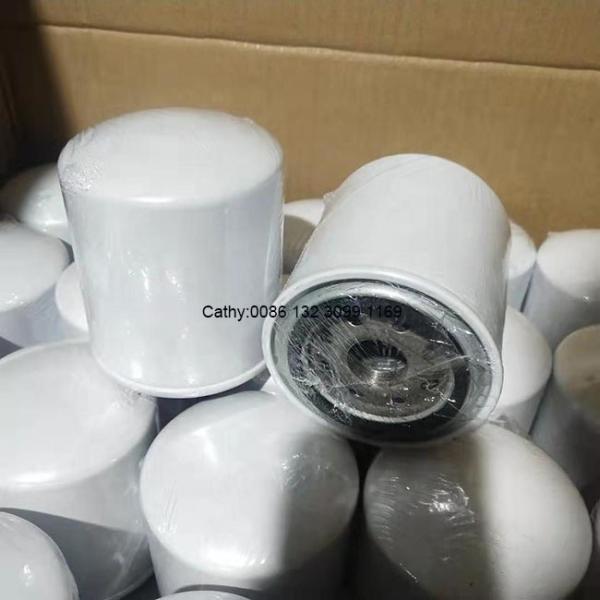 7012303 7030303  Truck Engine Oil Filters Customized