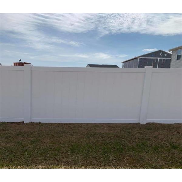 1.8m Height Wooden Grain Rigid Vinyl Fence For Home Sercurity Vinyl Fence