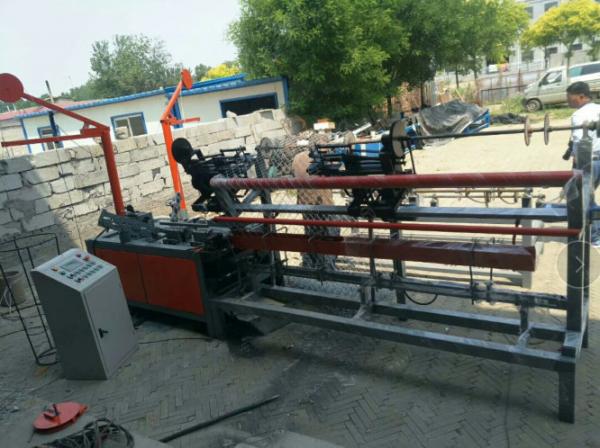 Quality 2m-4m width Fully-Automatic Chain Link Fence Machine with Factory Best Price wholesale