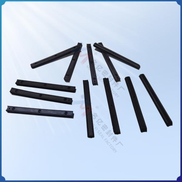 Suitable for Mitsubishi 4D31 engine crankshaft bearing cover side seal rubber kit tile cover strip package ME011660