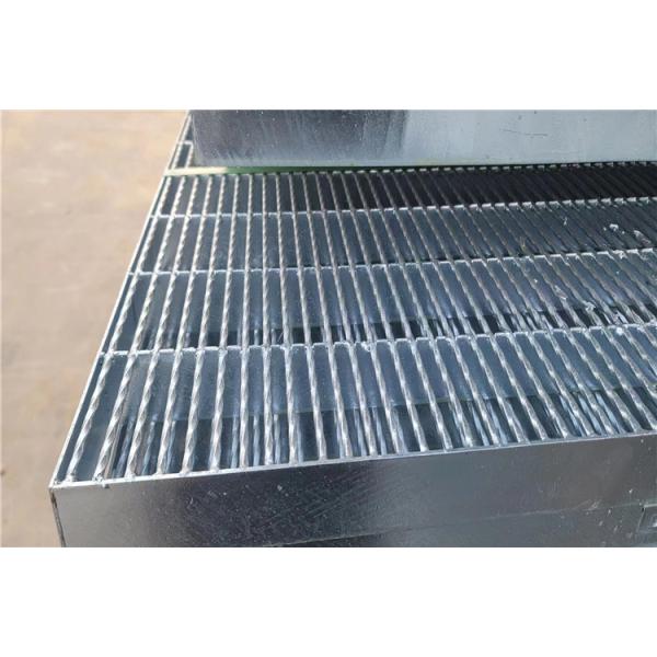 Aluminum Welded Steel Bar Grating Platform Galvanized Serrated Grating