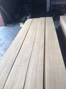 China Quarter Cut European White Oak Wood Veneer MDF 0.5MM A Grade on sale