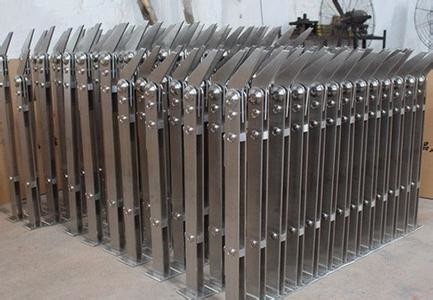 Indoor Stainless Steel Staircases glass Railing Post satin finish made in China