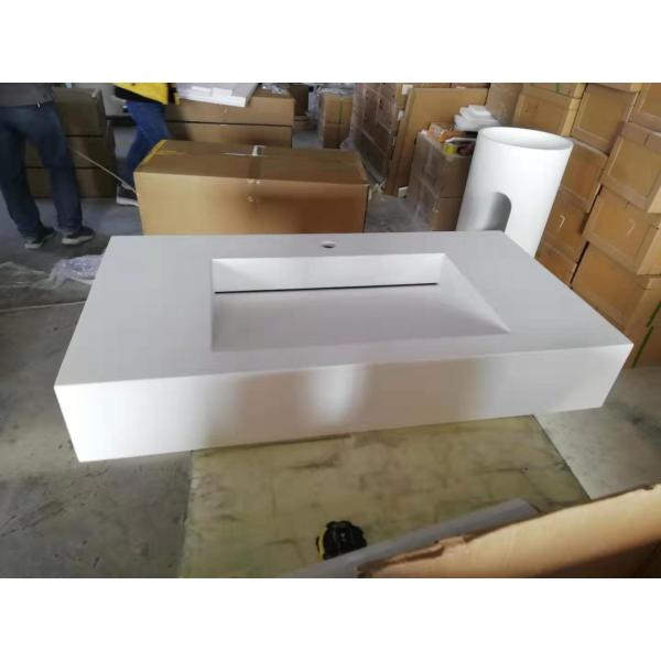 White Wall Hung Basin  UV Resistant Anti Yellowing Long Service Span