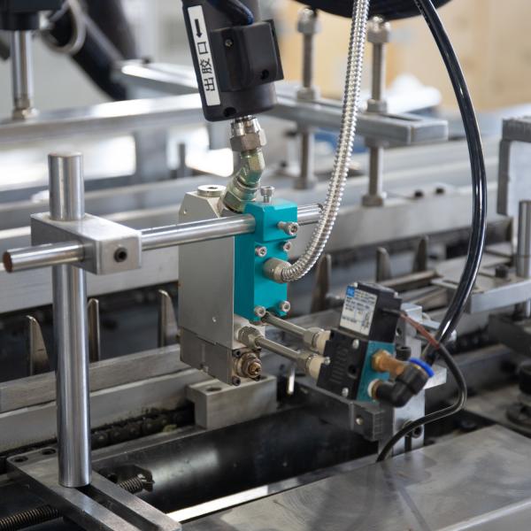 Production 65 Boxes/min Aluminum Foil Roll Cartoning Machine with Easy Carton Packing