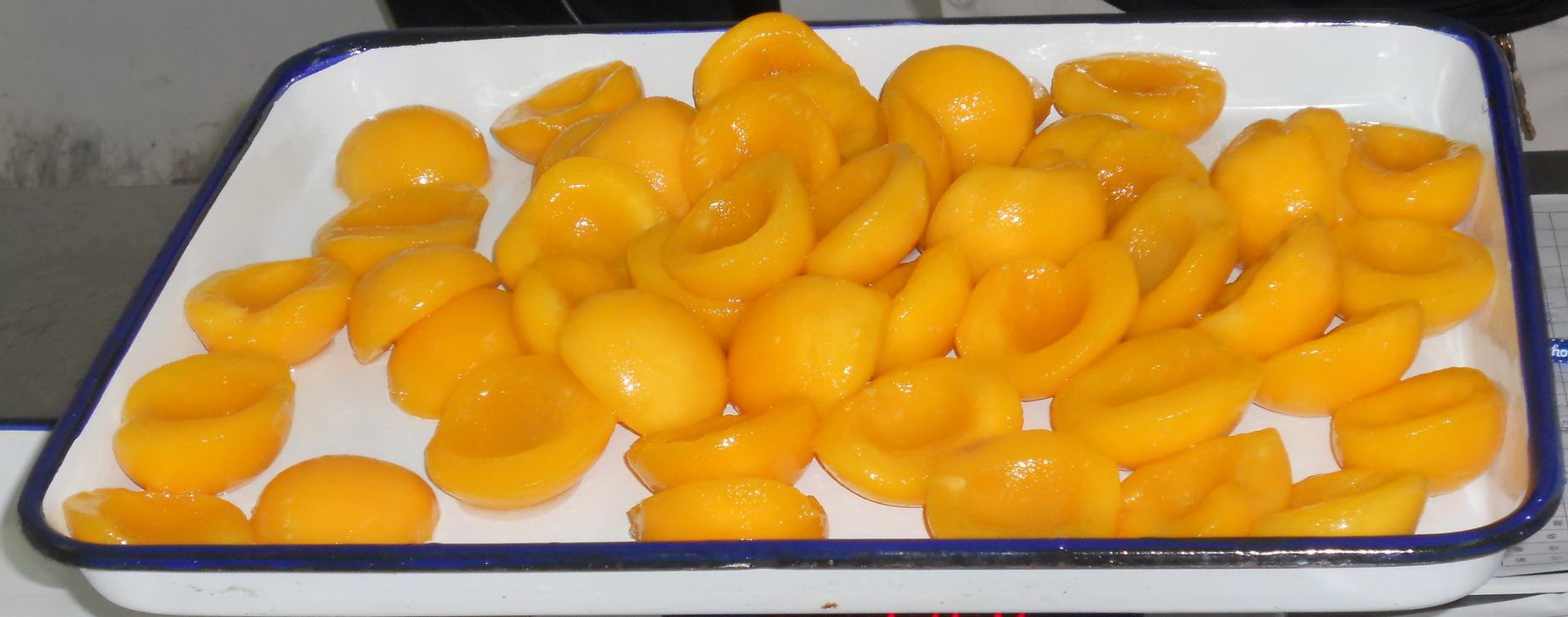 Cheap Safe New Season Canned Half Peaches In Heavy Syrup Tastes Juicy And Sweet for sale