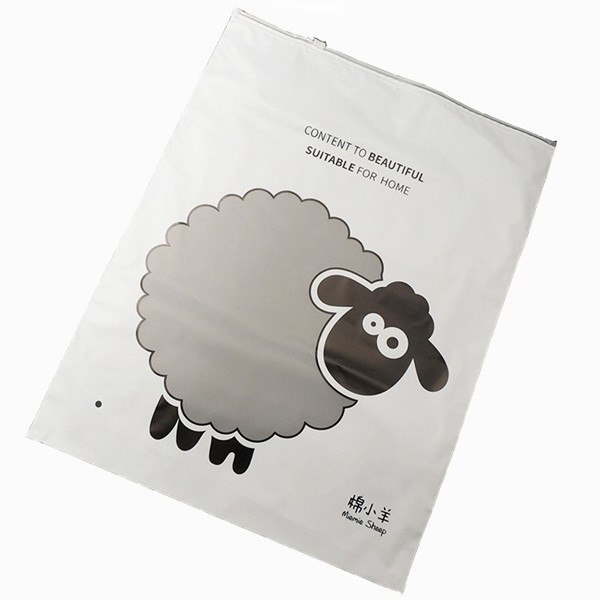 Recyclable CPE Packaging Bags CPE/PVC/PE Ziplock Garment Bag 17 X 20cm