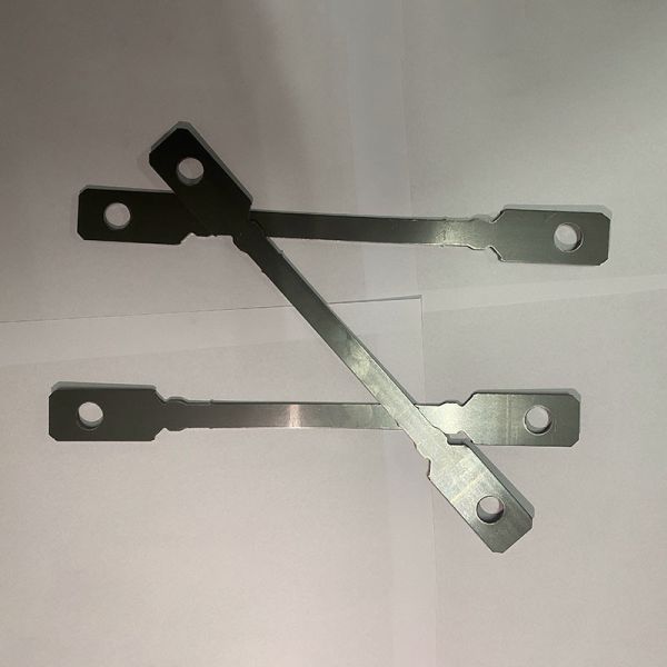 2.0mm Galvanized Steel Concrete Flat Ties Wall Formwork Ligation Member For Wall Bracket