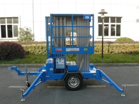 Trailer Mounted Lift For Wall Cleaning , 10m Dual Mast Hydraulic Work Platform