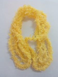 Cheap high quality fancy yarn knitting yarn factory, popular selling novelty feather yarn for sale