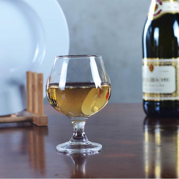 190ml 6.5Oz Brandy Goblet Glass , Goblet Style Wine Glasses For Sparkling Wine