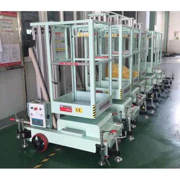 Blue Aluminium Alloy Single Mast Aerial Work Platform For One Person