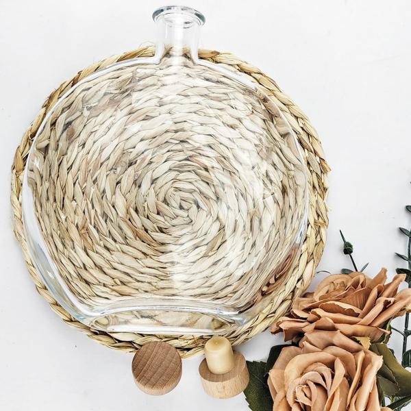 Glass Bottle With Cork 500ML Round Clear XO Brandy Rum Bottle Acceptable Customer's Logo