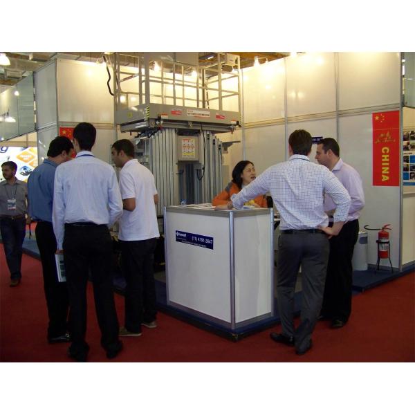 Hydraulic Scissor Lift Platform 12m , Aluminium Mast Lightweight Scissor Lift