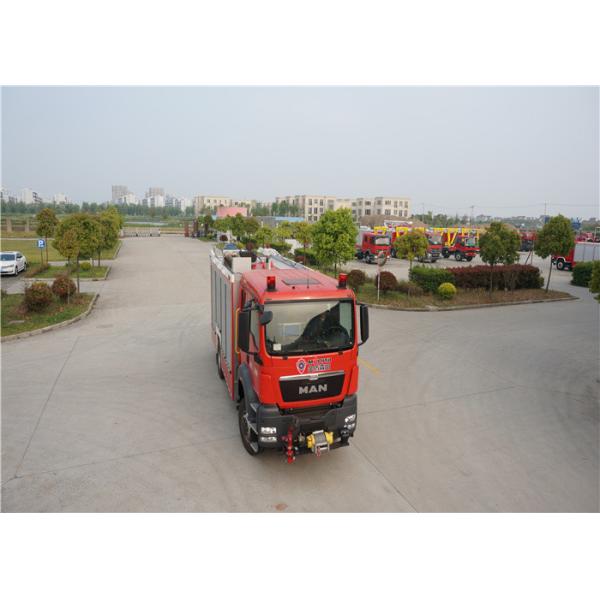 Multifunctional Road and Rail Convertible Fire Fighting Truck 4x2 Drive