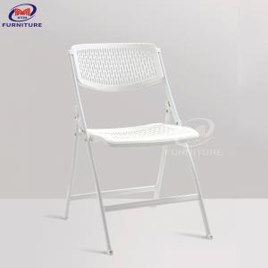 China Outdoor Plastic Folding Dining Chair HDPE White Mesh Back Lighter on sale