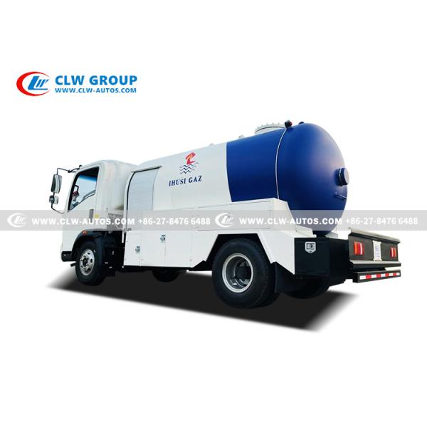 HOWO 5CBM LP Gas Bobtail Truck DRC Market Propane Transfer Tanker