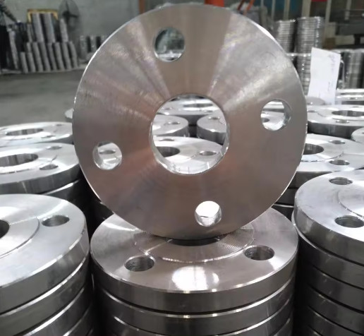 1/2'' to 84inch S235JR Steel Flanges EN10025-2 Forged Flange for Poland