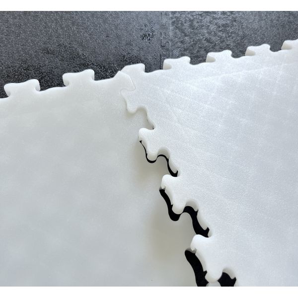 White Outdoor Roller Hockey Tiles 12mm Thickness Interlocking Basketball Court