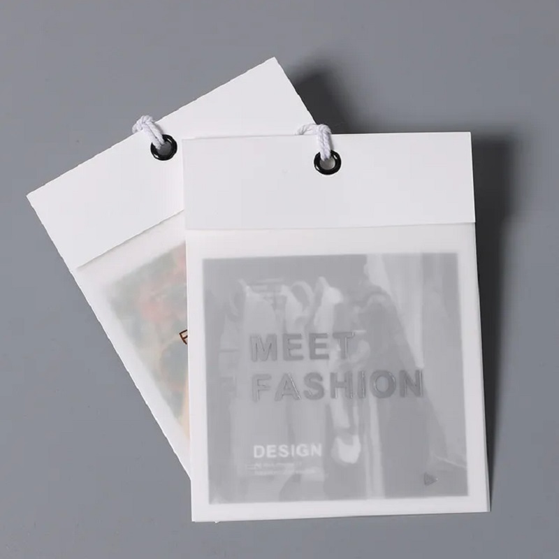 Apparel Hang Tags With String Fastener And Foil Stamping For Retail Branding