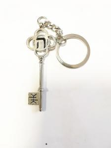 Cheap 1 - 1.75 Inches Custom Personalized Keychains Plating Antique Key Ring for sale