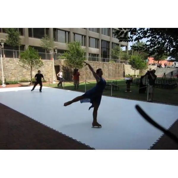 Self Lubricating Ice Skating Floor Tiles Interlocking Sport Floor Tiles