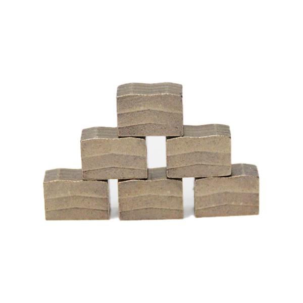 Sintered 2022 Diamond Segments for Granite Stone Cutting Tools High Frequency Brazed