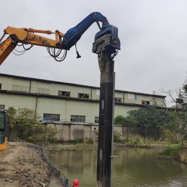 10M Vibratory Pile Driver | House Foundation Specialist | Plastic Sheet Pile Compatible | Minimal Site Disturbance