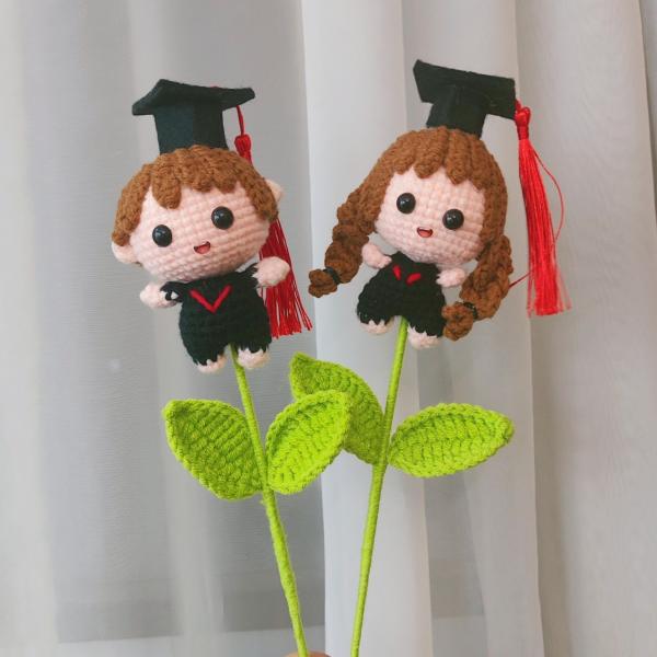 Graduation Season Flower Bouquets Handmade with Boys Girls and Animal Motifs in Knitted Pile