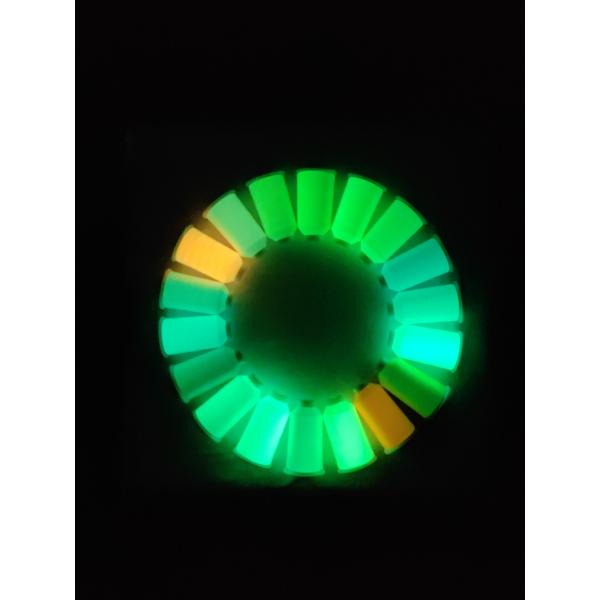 900D 5000m Glow In The Dark Acrylic Yarn Luminous Sewing Thread