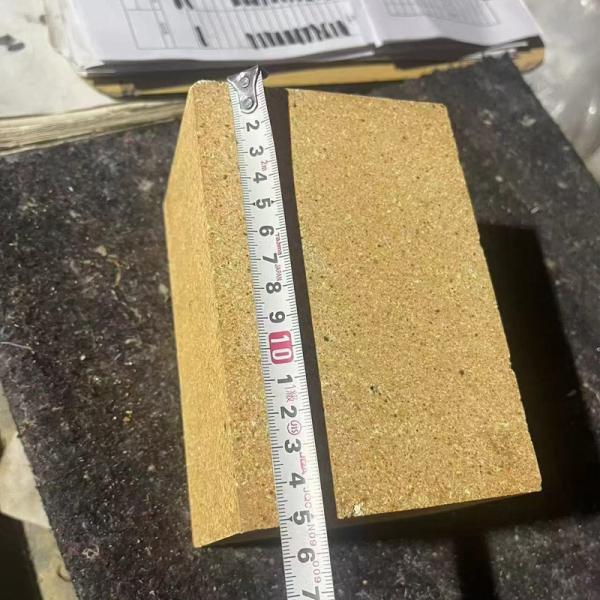 Anti Stripping Anti Scouring Burner Brick And Heat Accumulating Tank For Reduction Furnace Of Metal Magnesium