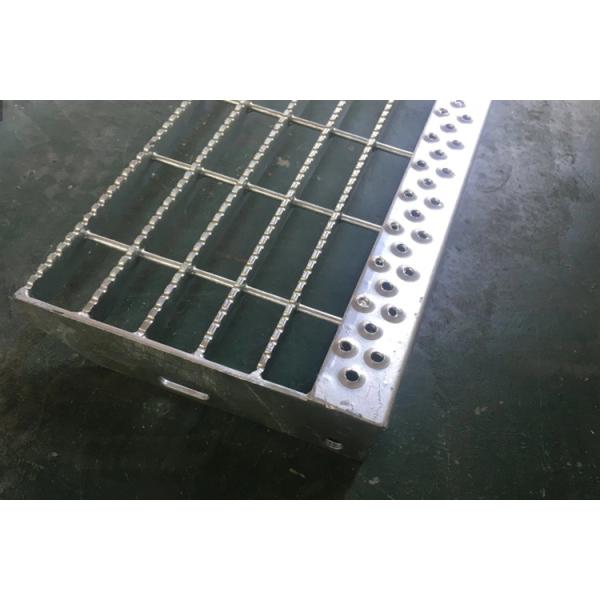 4mm Bearing Bar And Cross Bar Thickness Steel Walkway Grating For Stair Tread