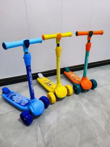 Cheap Customized Kids Kick Scooter 3 Wheel Stand Up Scooter With PU Wheels for sale
