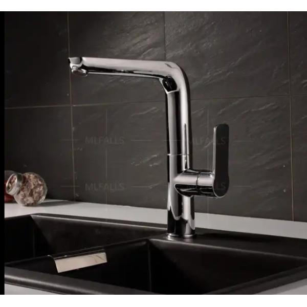 Aerated Stream Spray Type Single Handle Kitchen Faucet with Ceramic Valve