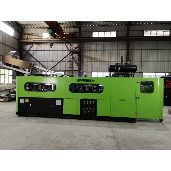 6000BPH Auto Blow Moulding Machine , Stretch Blow Molding Machine For Plastic