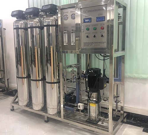 Commercial Ro Water Systems 250LPH-2000LPH Reverse Osmosis For PLant