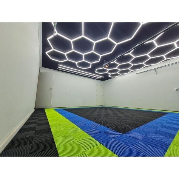 Thickness 18mm Polypropylene Garage Flooring Basement Plastic Garage Tiles