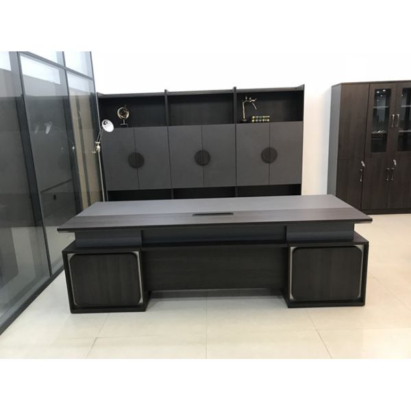 Two Sides Melamine Office Furniture Computer Table High Aesthetic Design