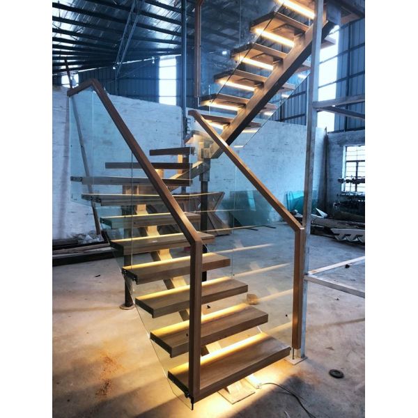 Straight Stringer Staircase VK03S Tread: beech Railing: tempered glass Handrail: American oak Stringer: carbon steel