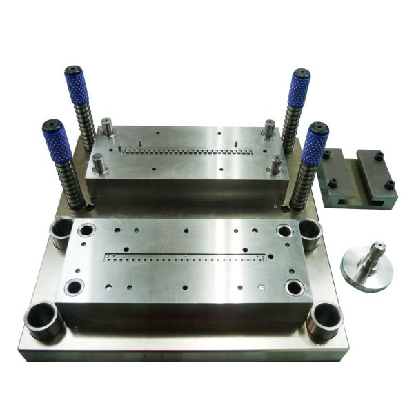 Moulds Making Stamping Mould Advanced Production And Testing Equipments