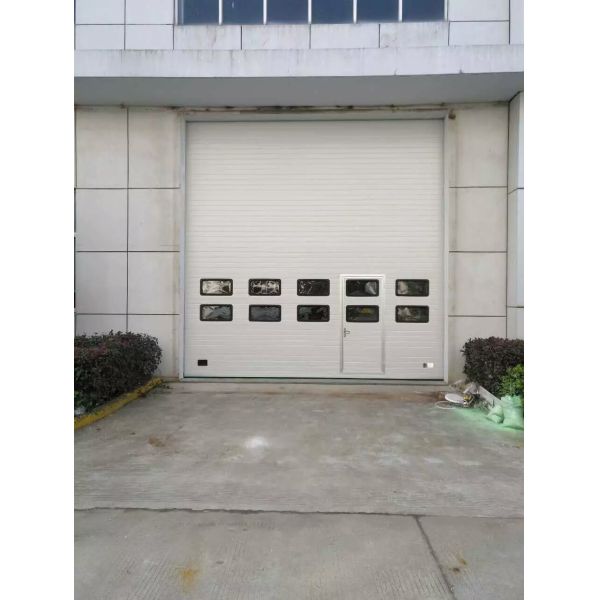 Durable Secure Overhead Sectional Industrial Doors Customized