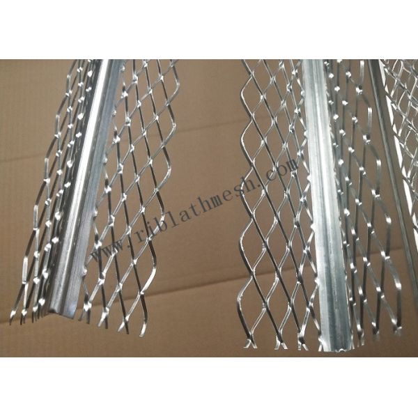 12*25mm Hole Size Galvanized Drywall Corner Bead 0.40mm Thickness