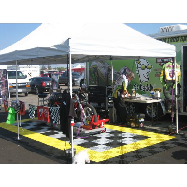 Temperature Resistant Polypropylene Garage Flooring Interlocking Garage Flooring Tiles